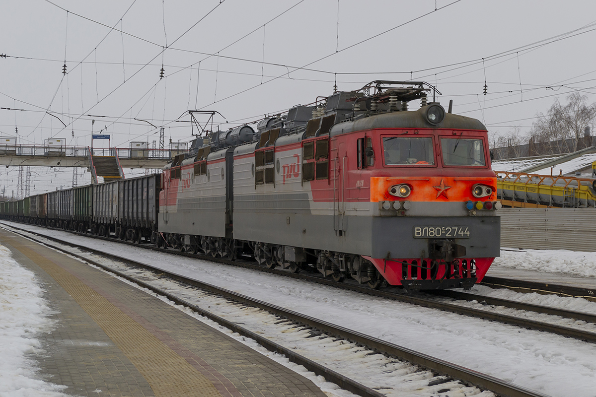 ВЛ80С-2744