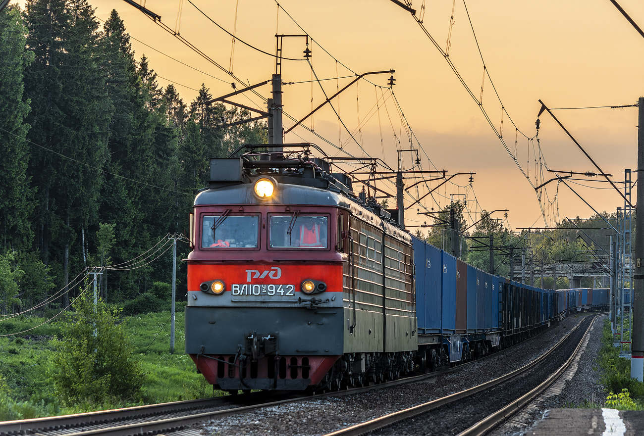 ВЛ10У-942