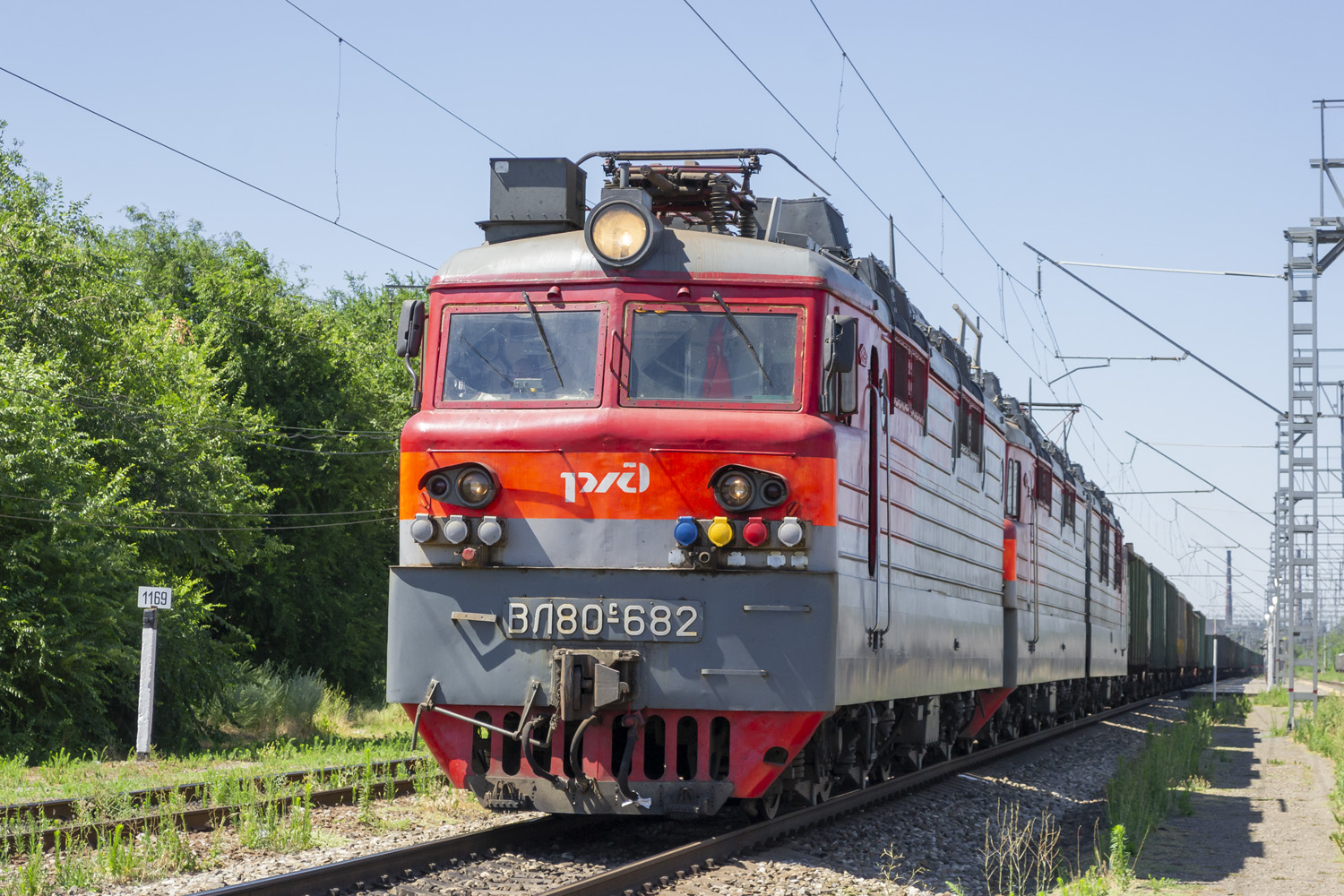 ВЛ80С-682; ВЛ80С-944