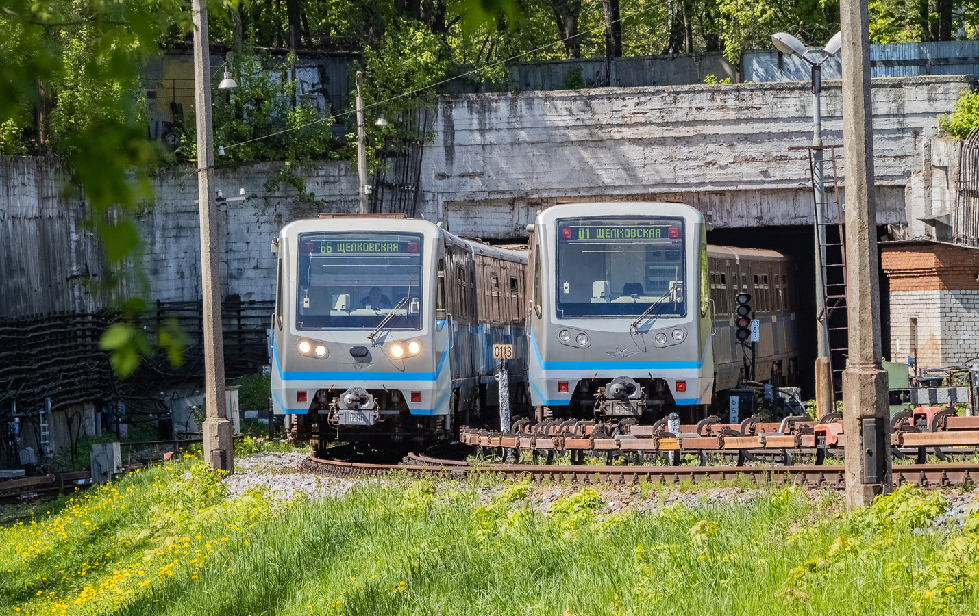 81-740.4 «Русич» № 0216; 81-740.1 «Русич» № 0081
