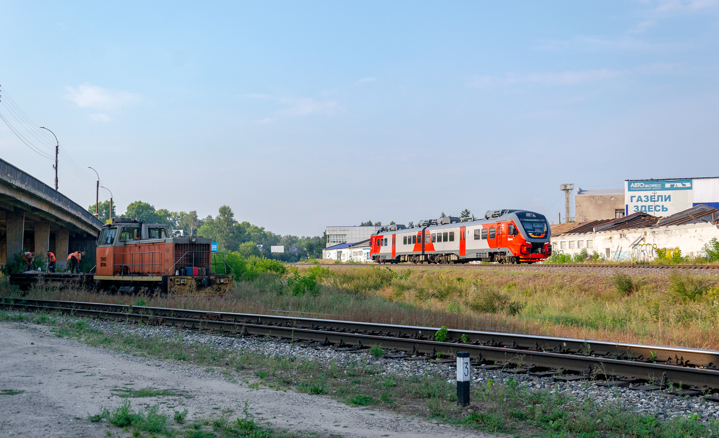 ТГМ40-0823; РА3-055