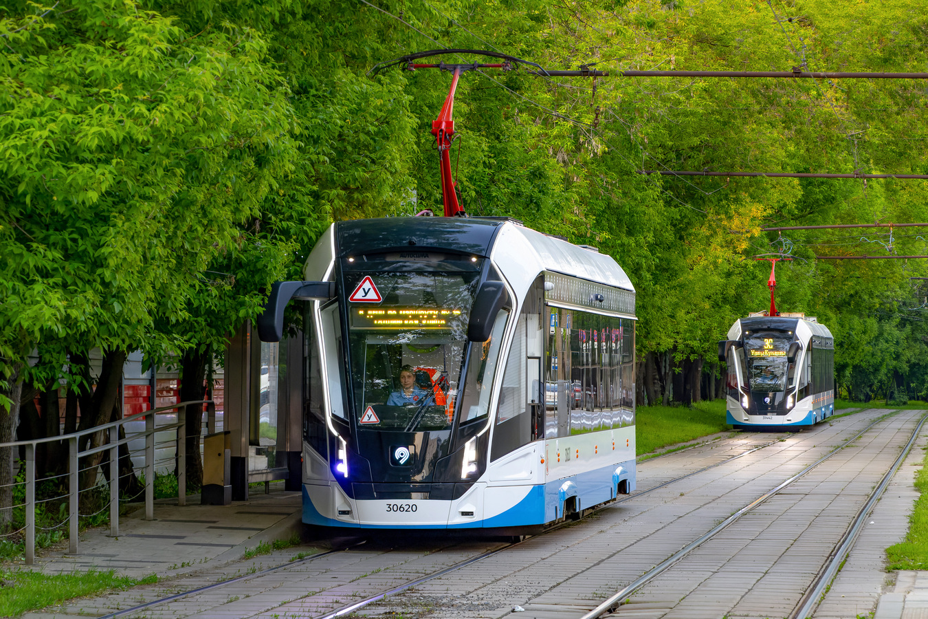 71-911ЕМ "Львёнок" №30620; 71-931М «Витязь-М» №31442