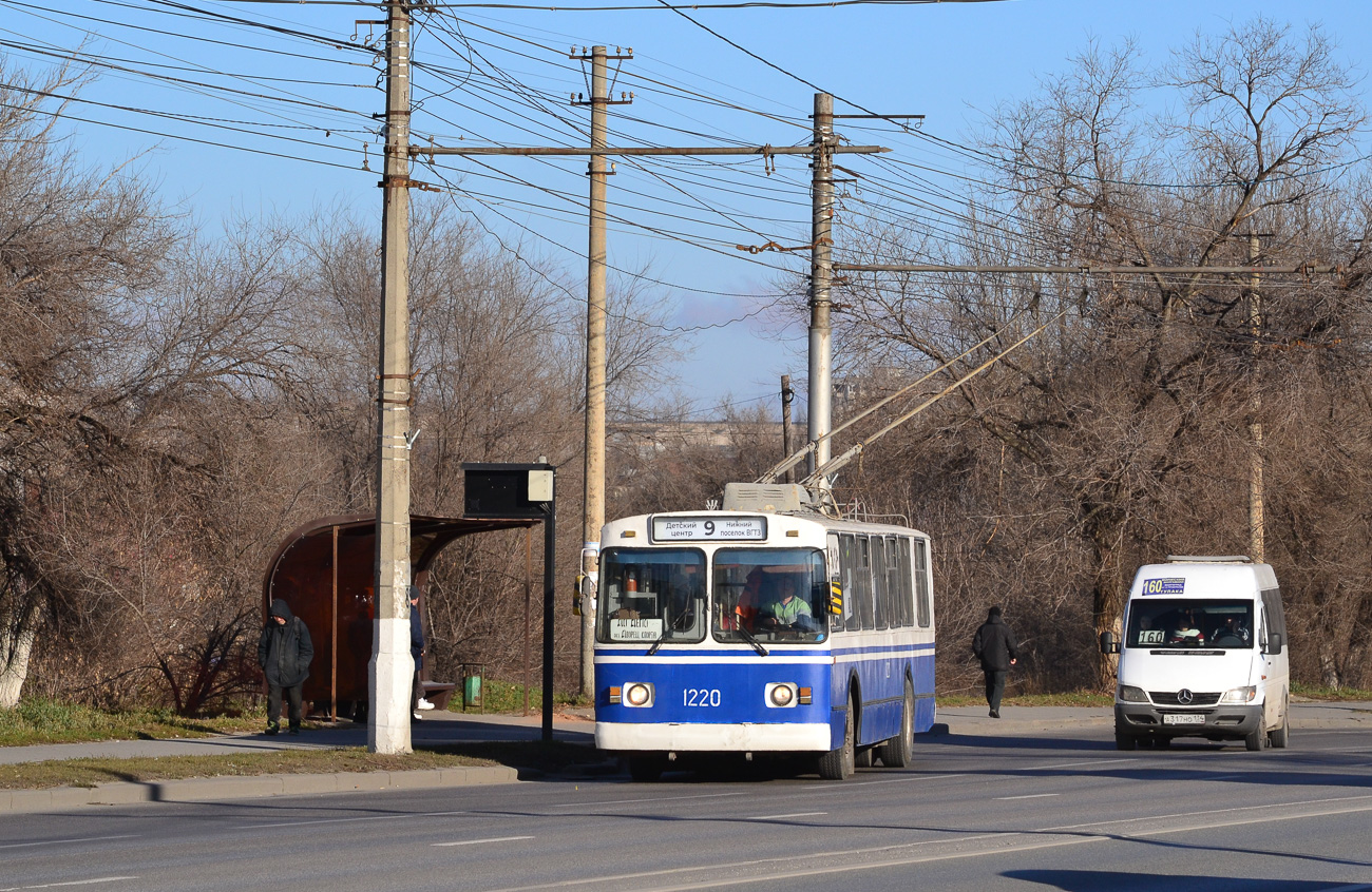 ЗиУ-682В [В00] №1220; Самотлор-НН-323770 (MB Sprinter 411CDI) № A 317 HO 134