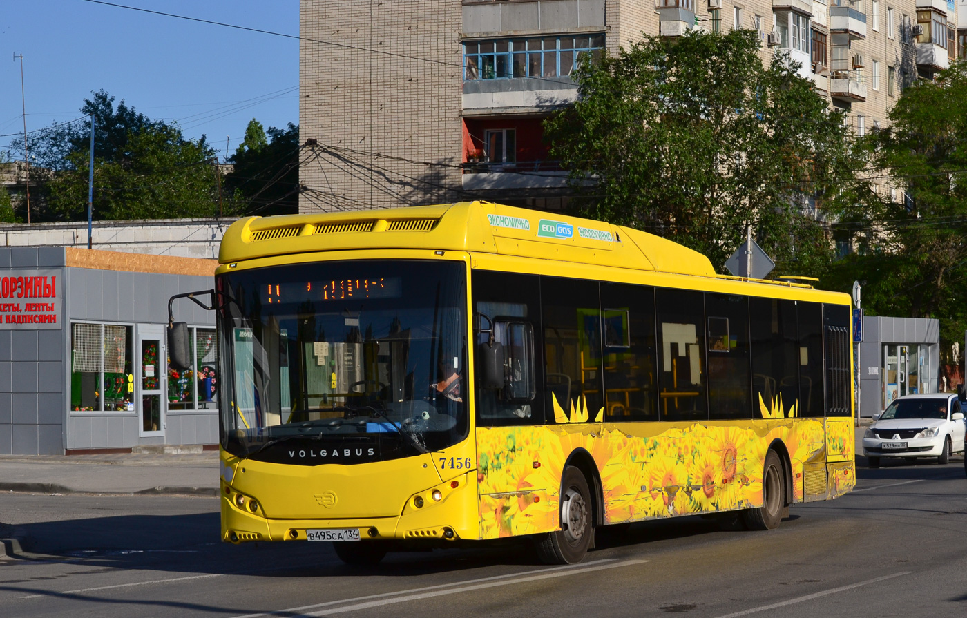 Volgabus-5270.G2 (CNG) № 7456 (B 495 CA 134)