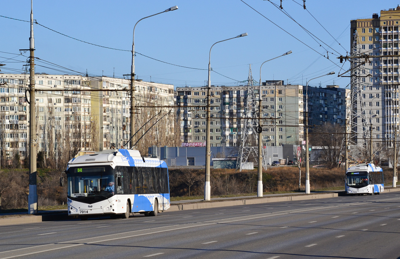 "Белкоммунмаш" 32100D №7014; "Белкоммунмаш" 32100D №7038