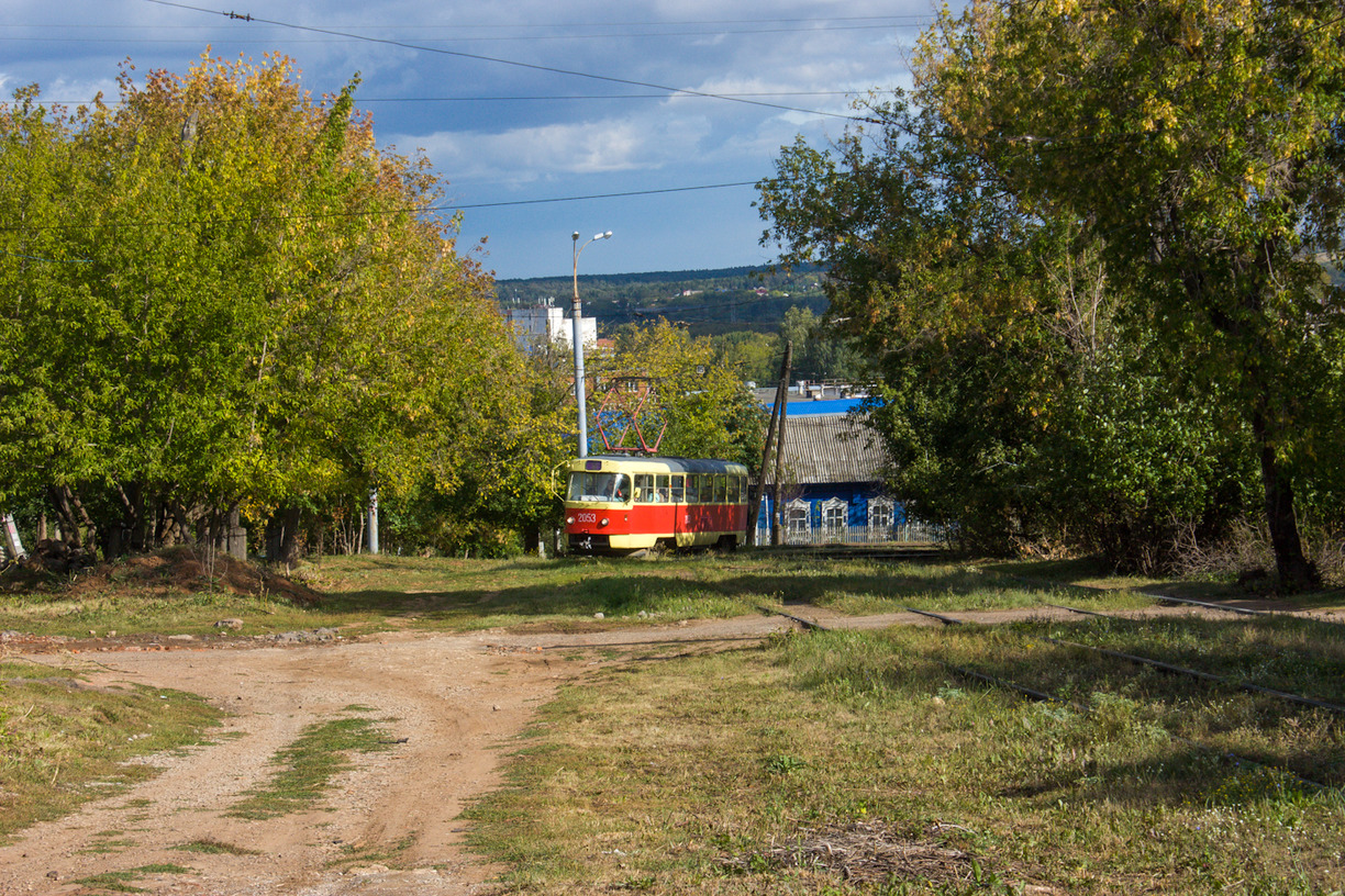 Tatra T3SU-2053