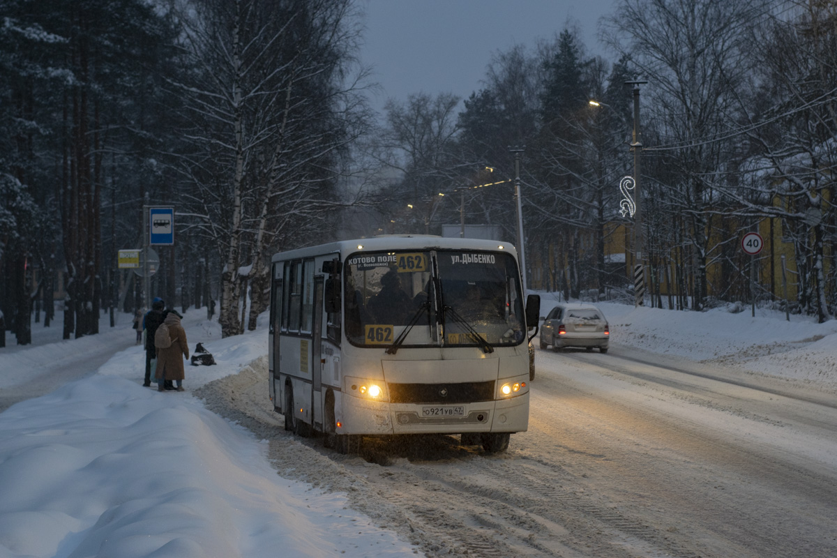 ПАЗ-320402-04 "Вектор" № О 921 УВ 47