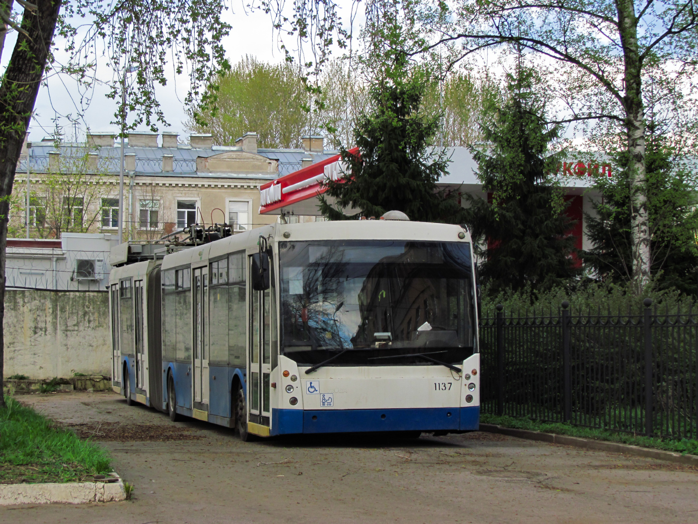 Тролза-6206.01 «Мегаполис» №1137