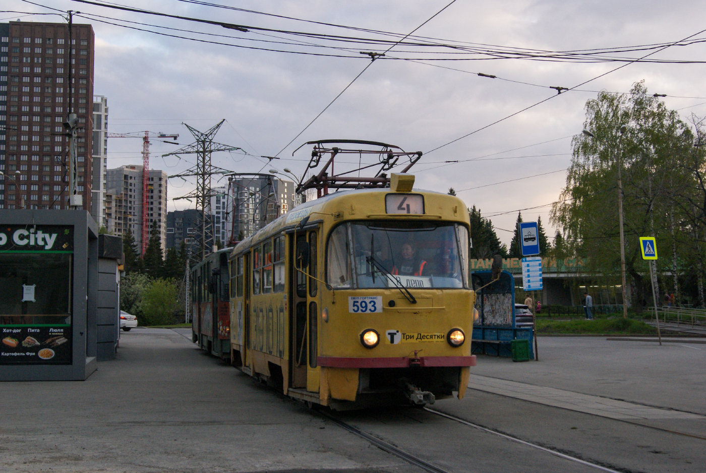 TATRA T3SU №593