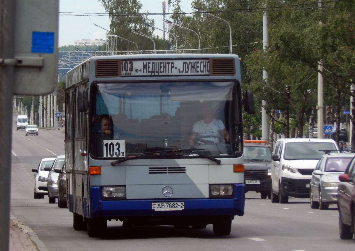 Mercedes-Benz O407 № AB 7682-2