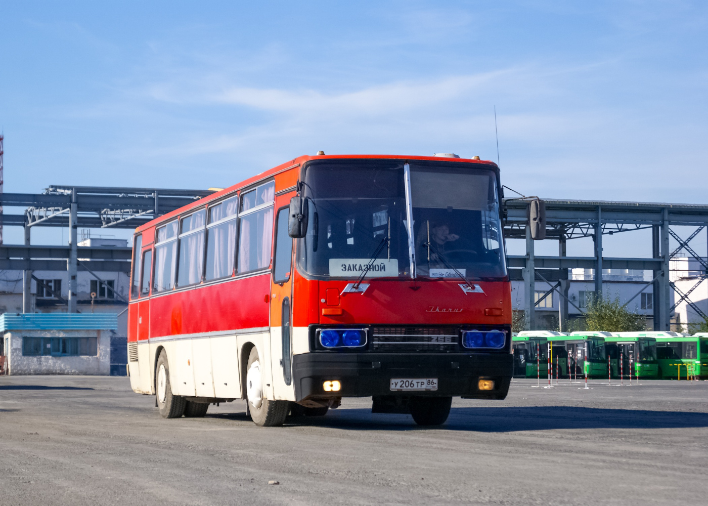 Ikarus-256.74 №У 206 ТР 86