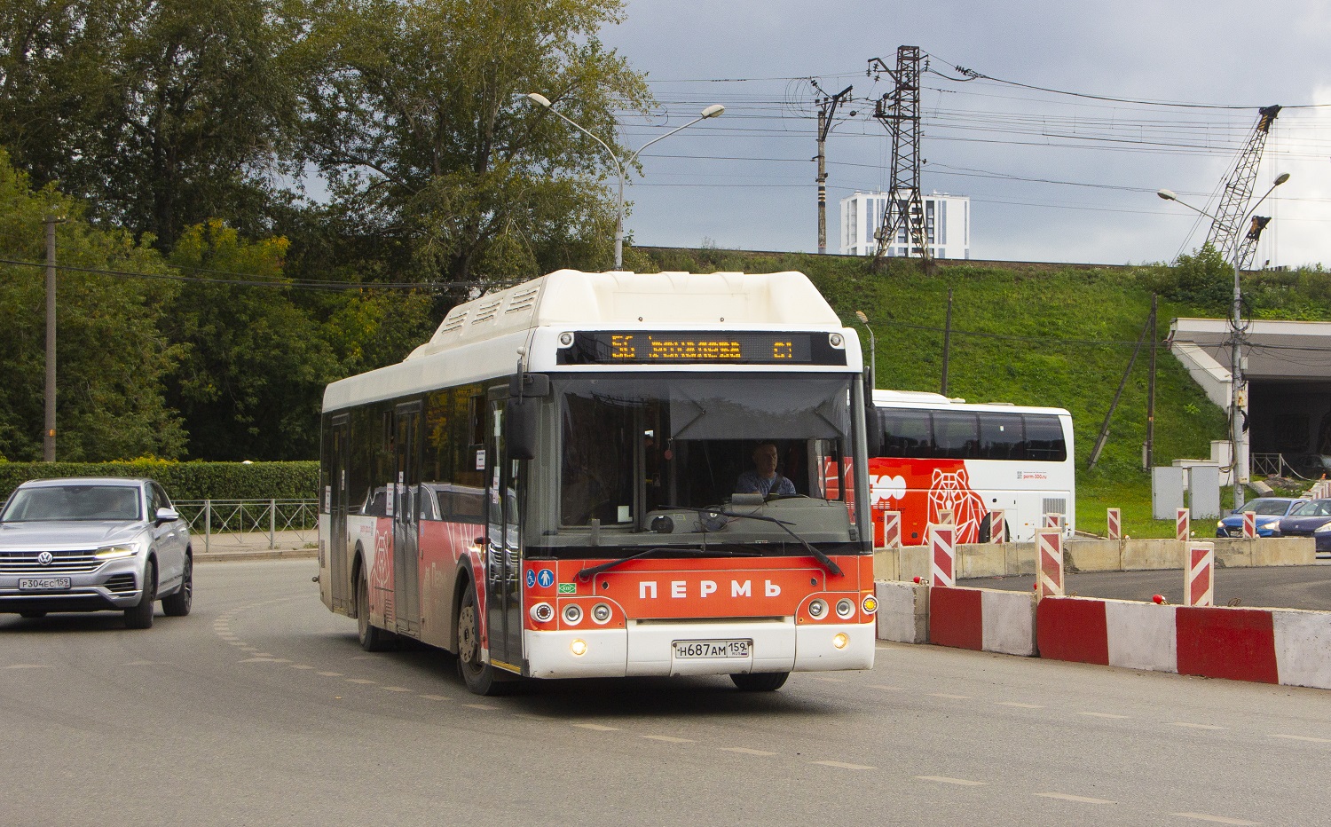 ЛиАЗ-5292.67 (CNG) № Н 687 АМ 159; Yutong ZK6122H9 № О 404 НО 159