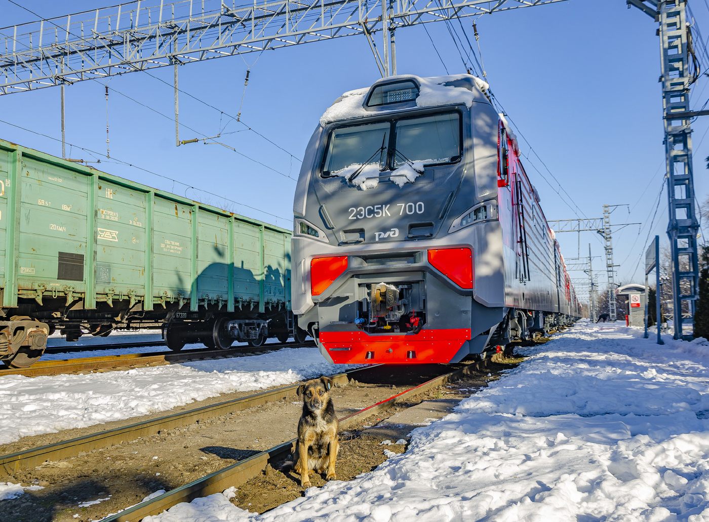 2ЭС5К-700
