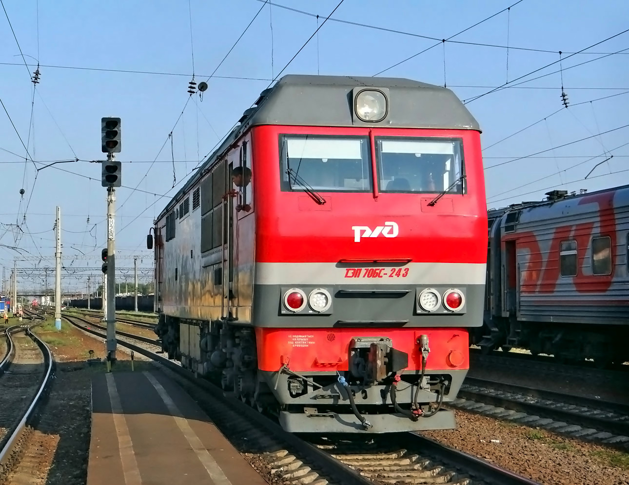 ТЭП70БС-243