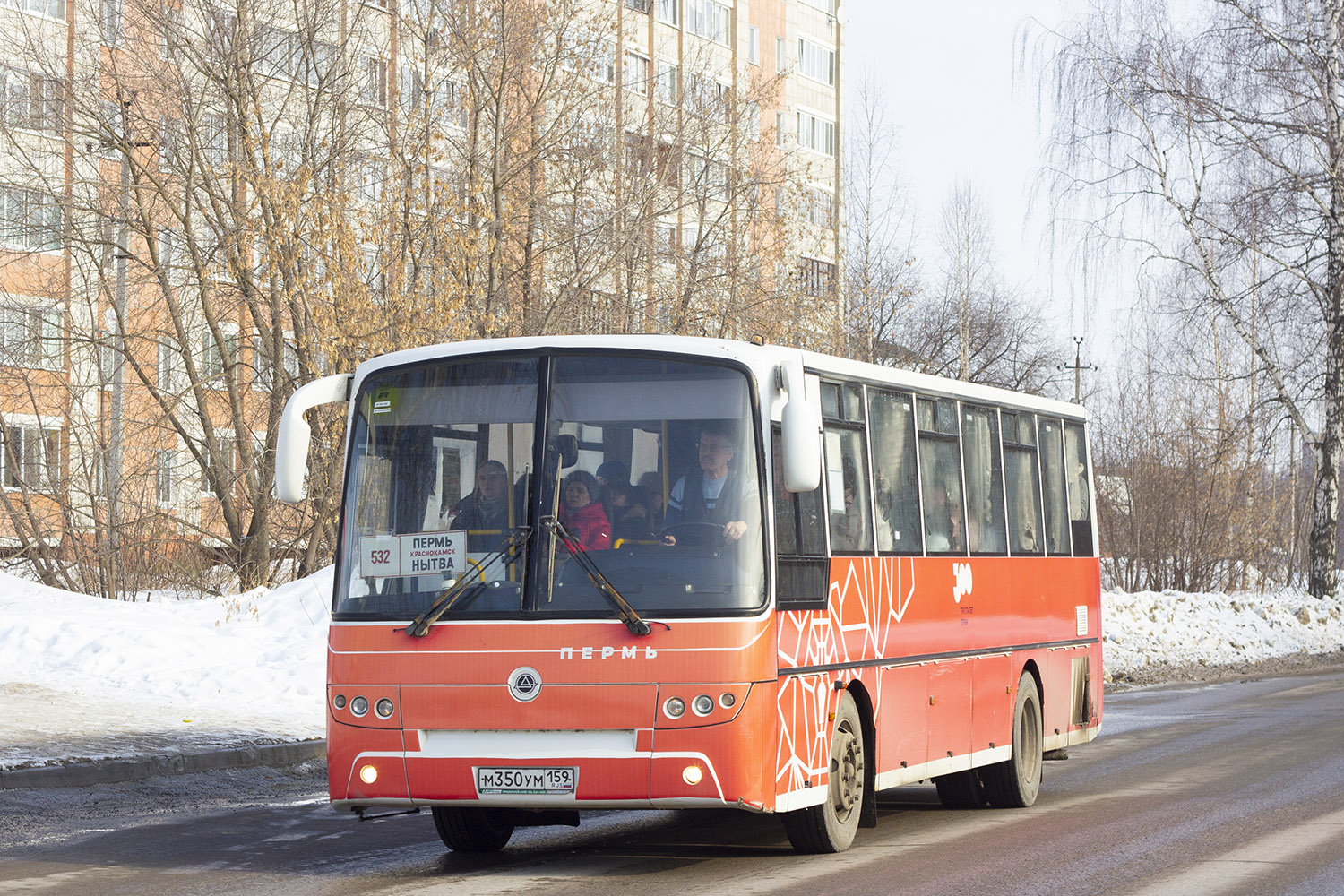 КАвЗ-4238-62  № М 350 УМ 159