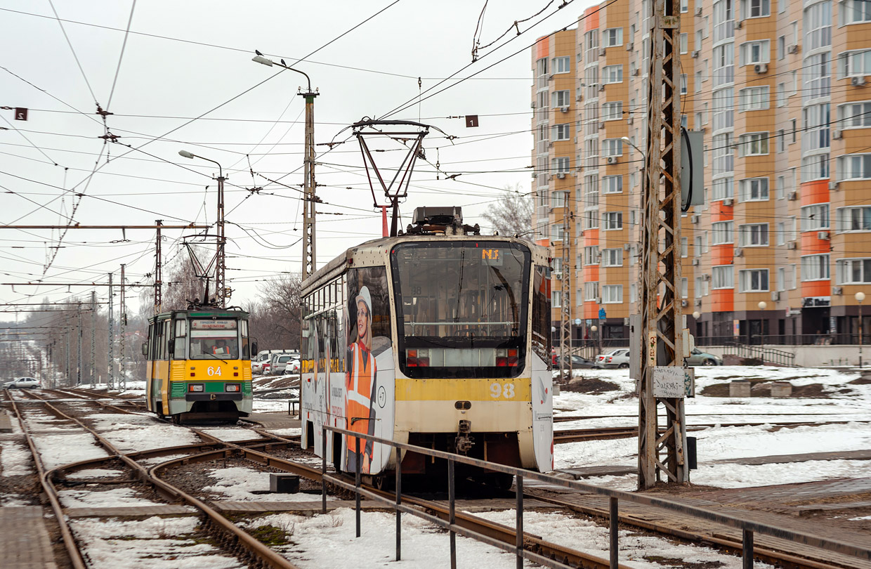 71-605 (КТМ-5М3) № 64; 71-619К  № 98