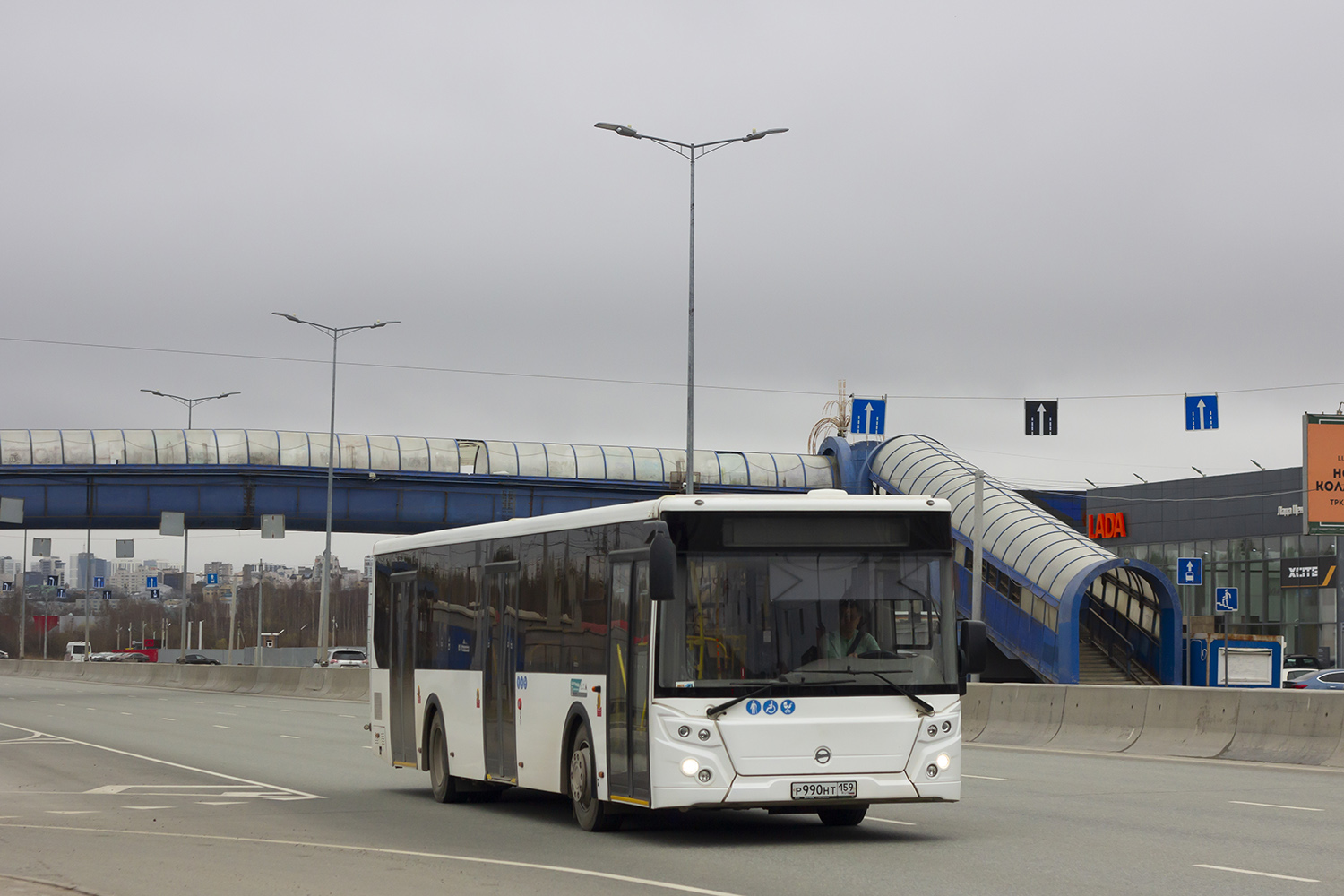 ЛиАЗ-5292.65  № Р 990 НТ 159