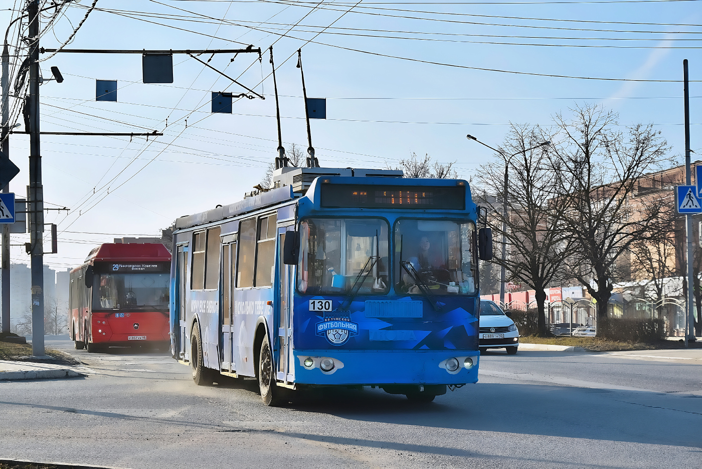 ЗиУ-682г-16.04 (с широкой первой дверью) И°130