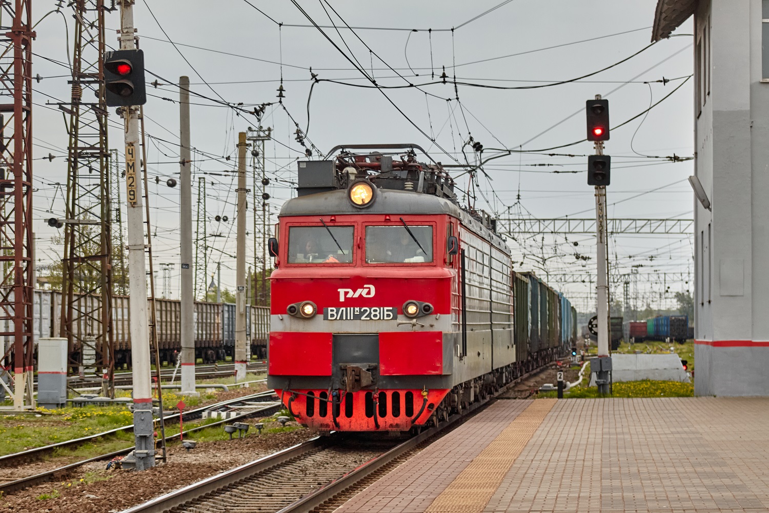 ВЛ11М-281