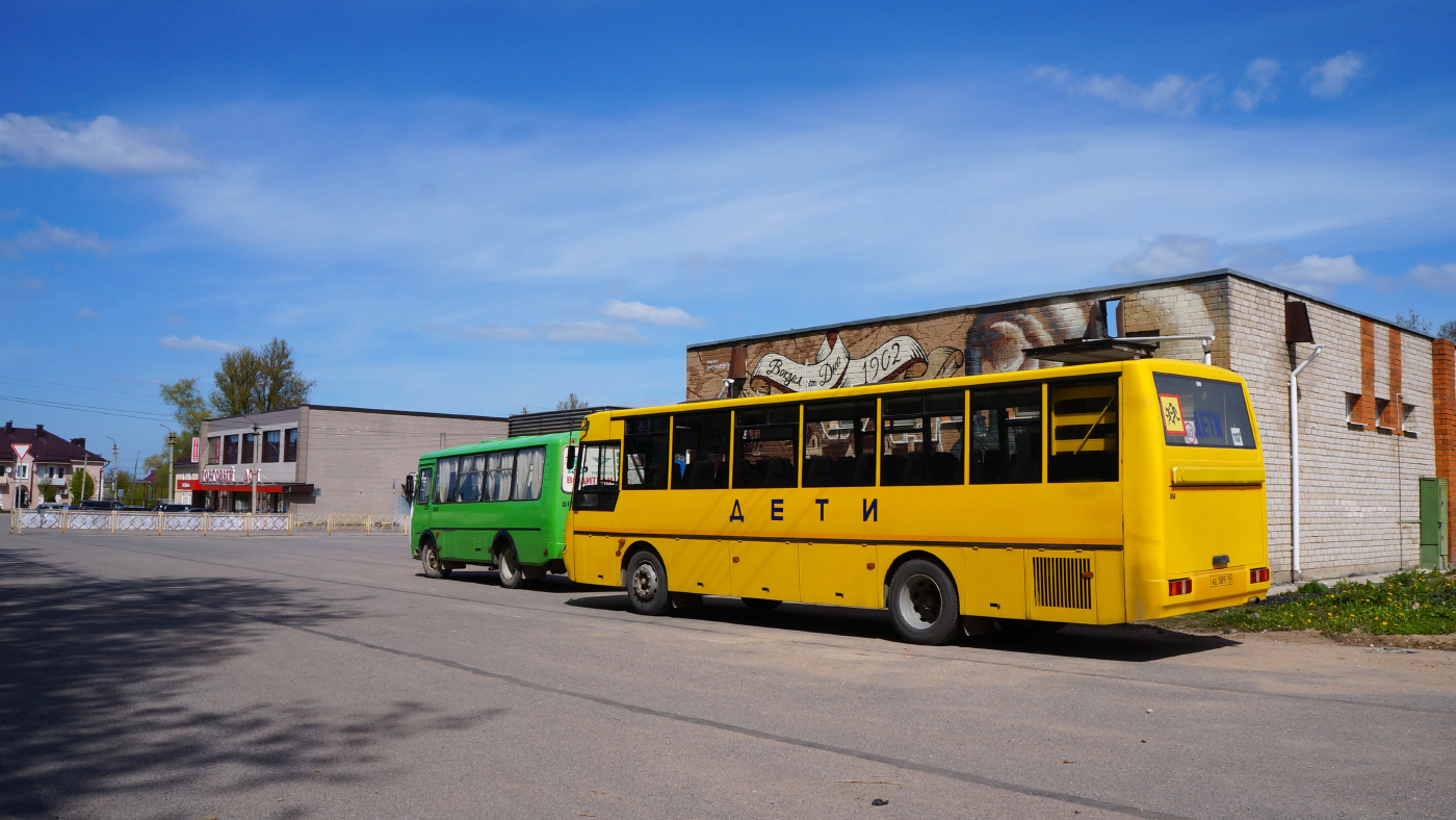 КАвЗ-4238-45 №856; ПАЗ-320540-22 №868
