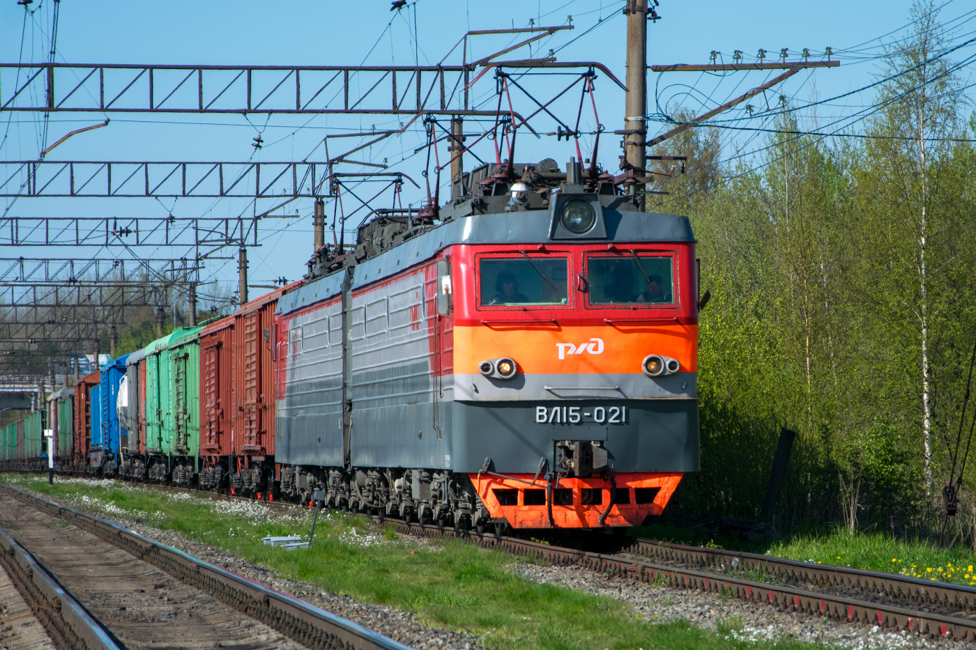 ВЛ15-021