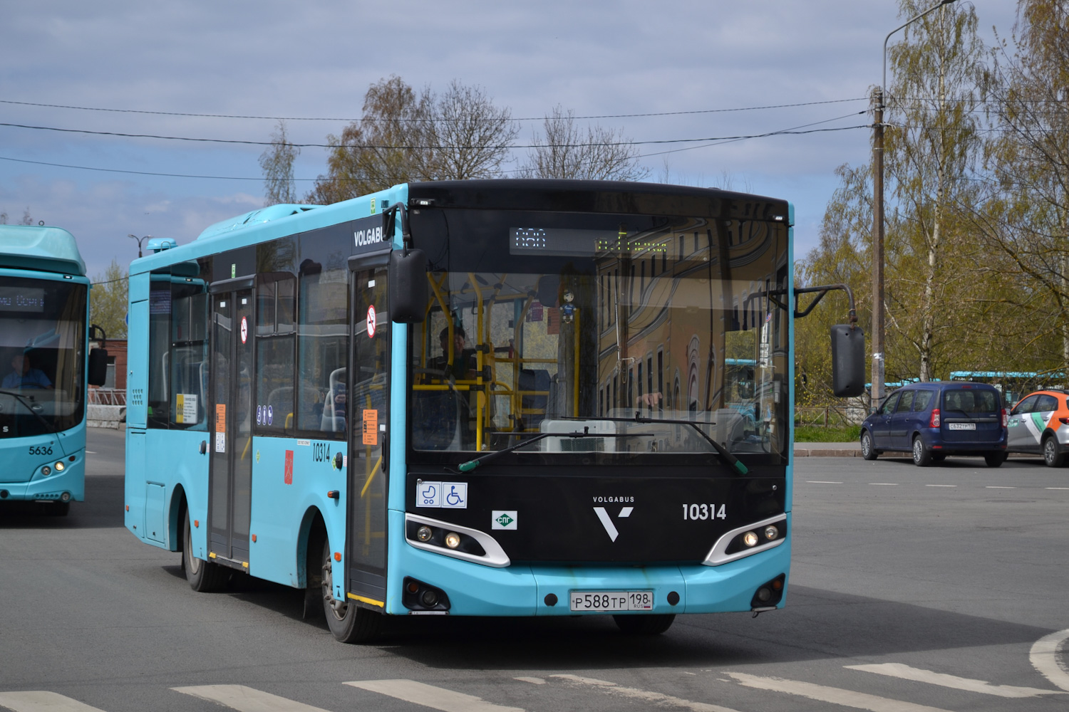 Volgabus-4298.G4 (LNG) № 10314; Volgabus-5270.G4 (CNG) № 5636