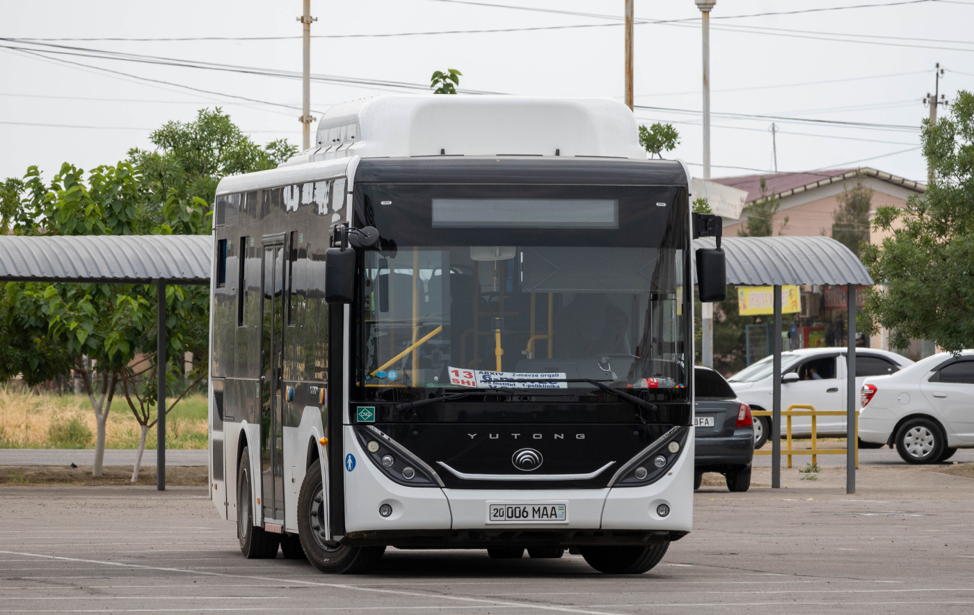 Yutong ZK6890HGQ №20 006 MAA