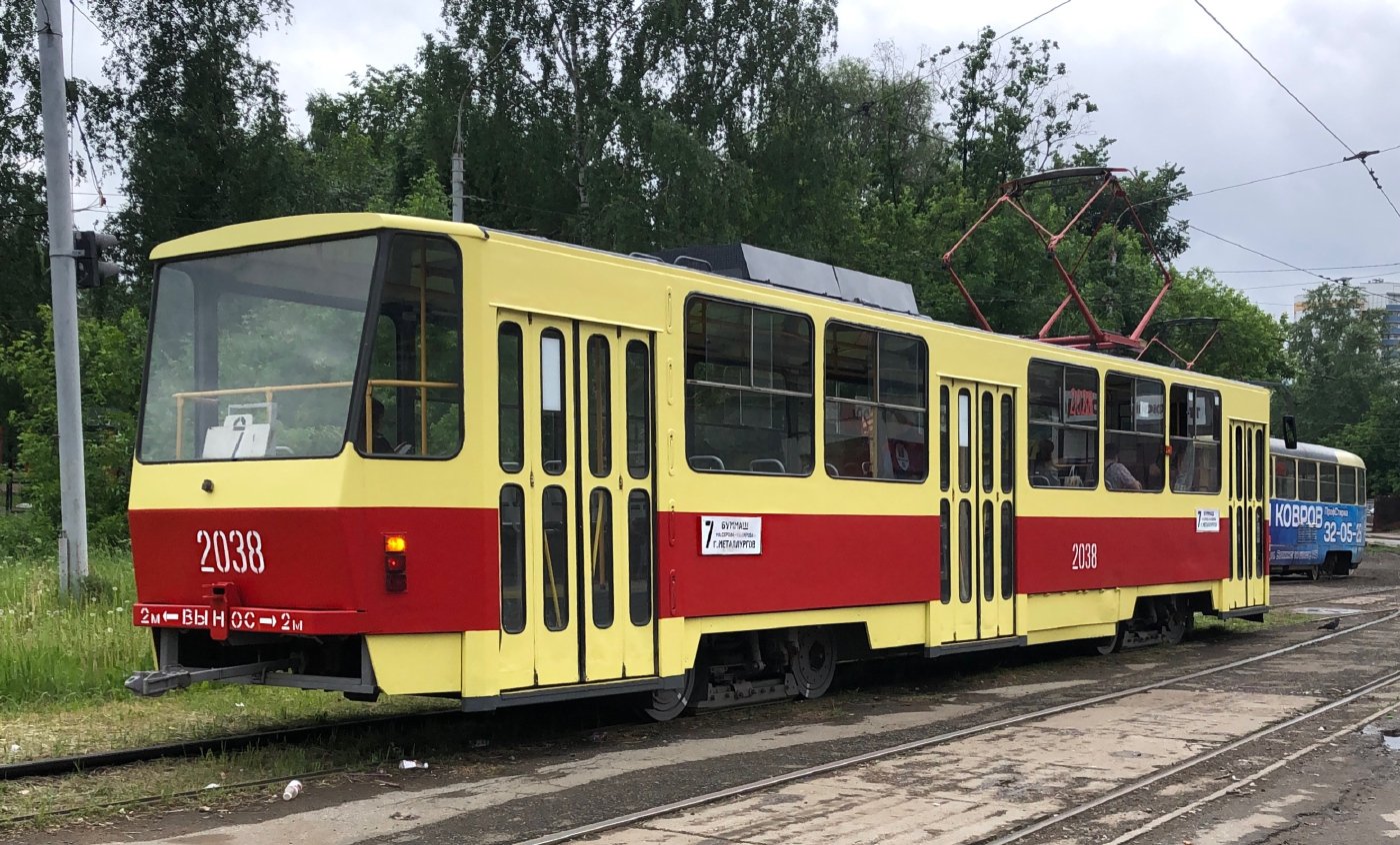 Tatra T6B5-RA N°2038