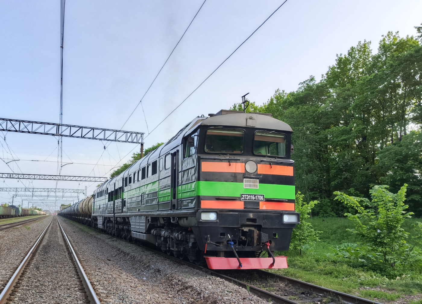 2ТЭ116-1706