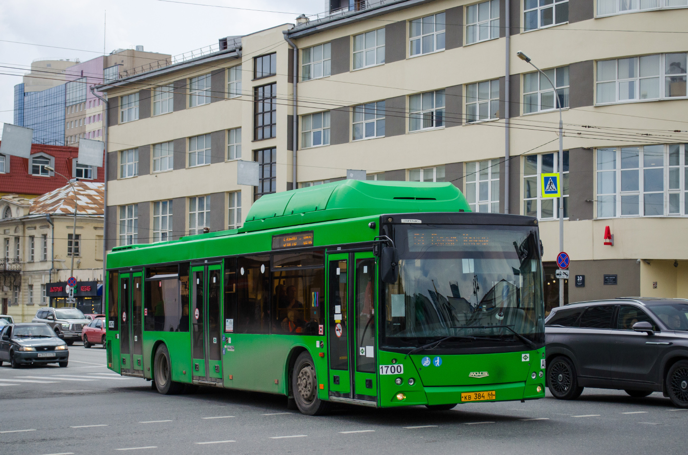 МАЗ 203 L . 65  № 1700