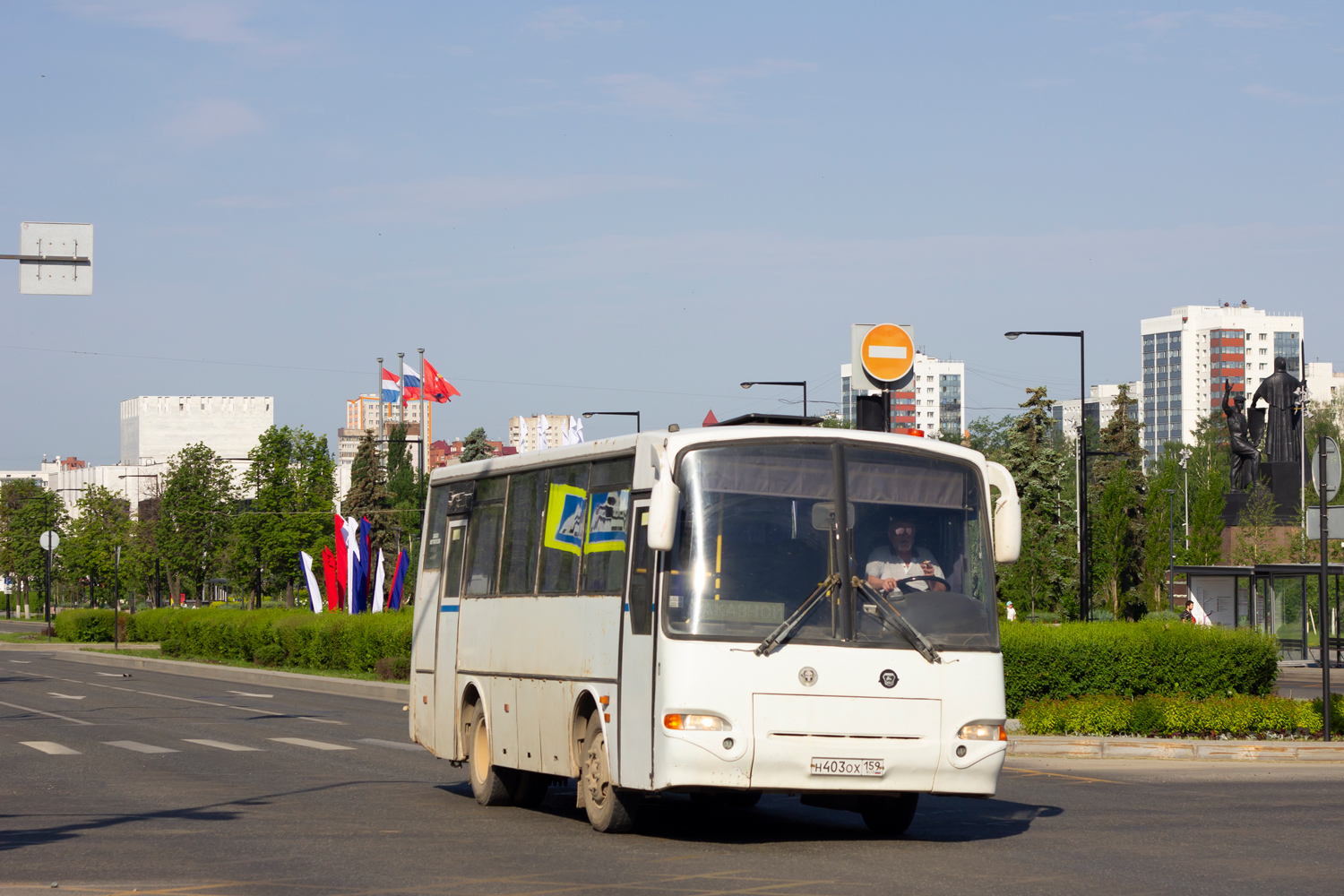 ПАЗ-4230-02 (КАвЗ) № Н 403 ОХ 159