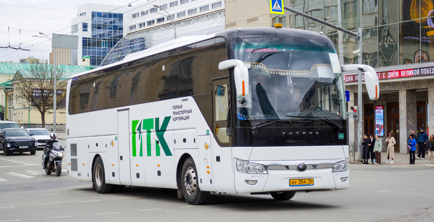Yutong ZK6122H9 № АУ 354 74