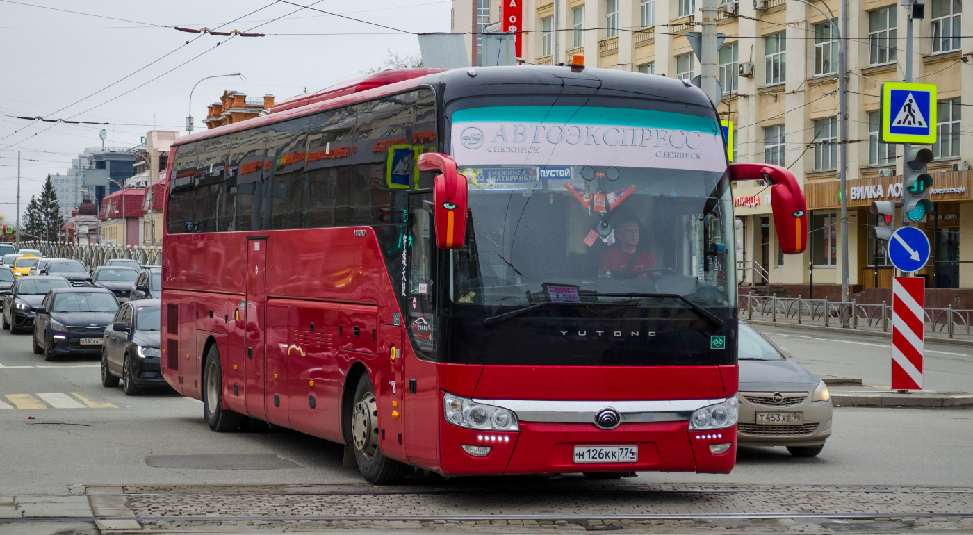 Yutong ZK6122H9 № Н 126 КК 774