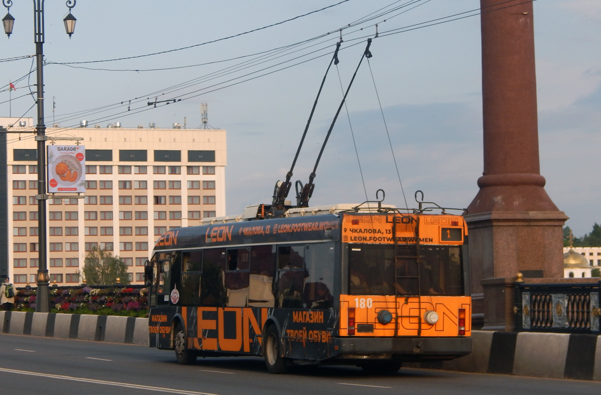 БКМ-321 № 180