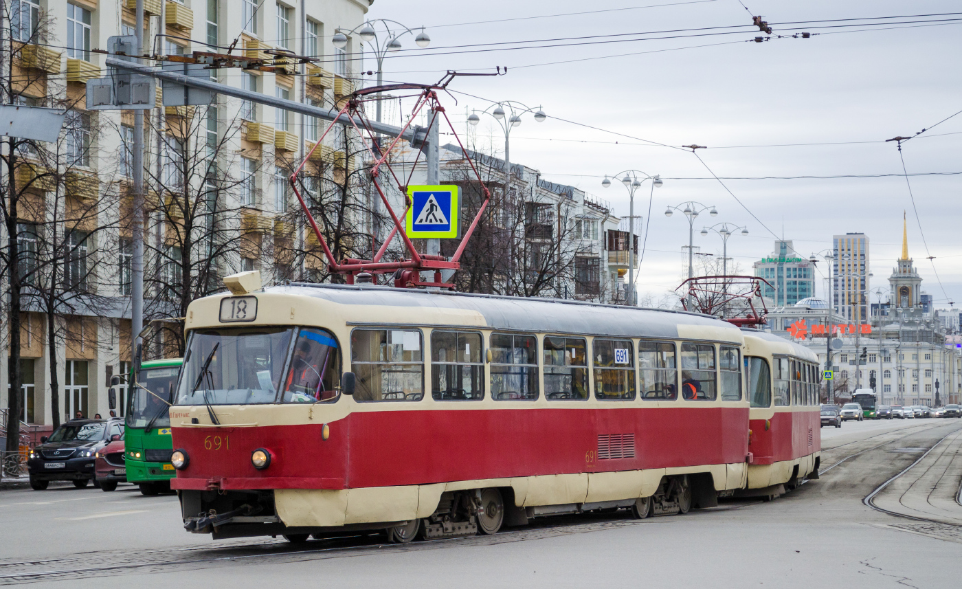 Tatra T3SU № 691