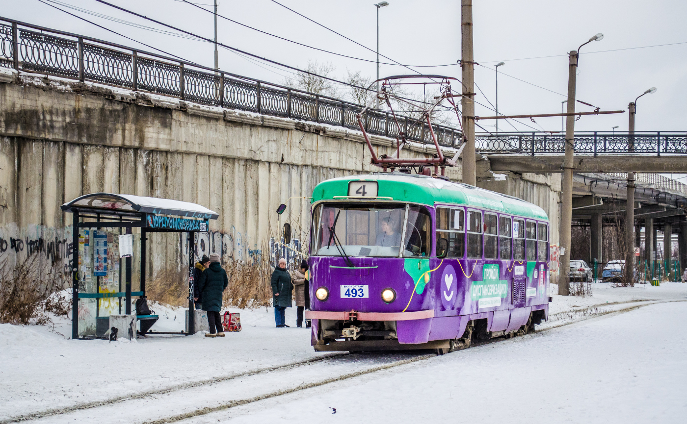 Tatra T3SU № 493