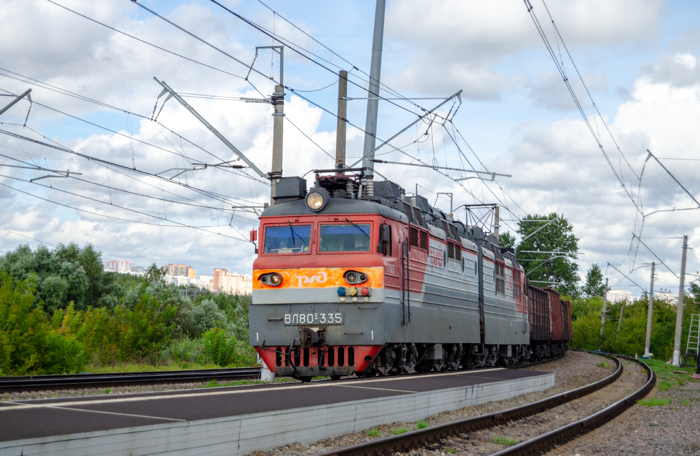 ВЛ80С-335