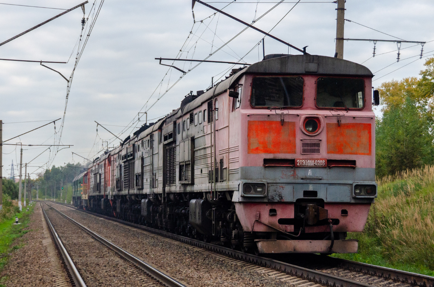 2М62-1124; ЧМЭ3-2279; 2ТЭ10МК-0917; 2ТЭ10М-02070; 2ТЭ10М-0208