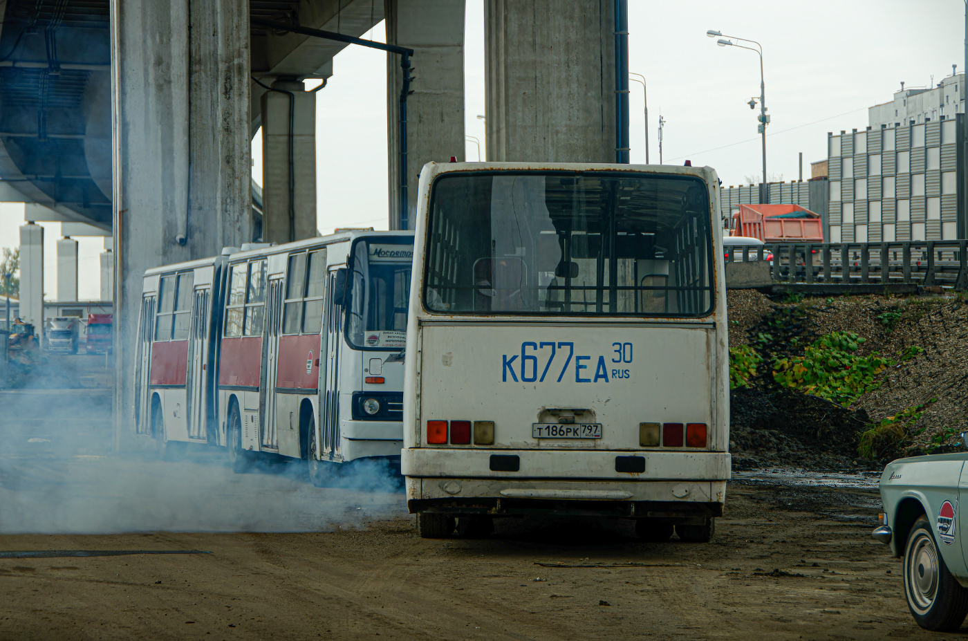 Ikarus 260.51 № Т 186 РК 797; Ikarus 280.33 № Н 631 ОВ 797