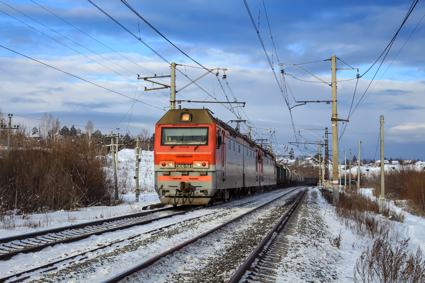 2ЭС6-540; 2ЭС6-611