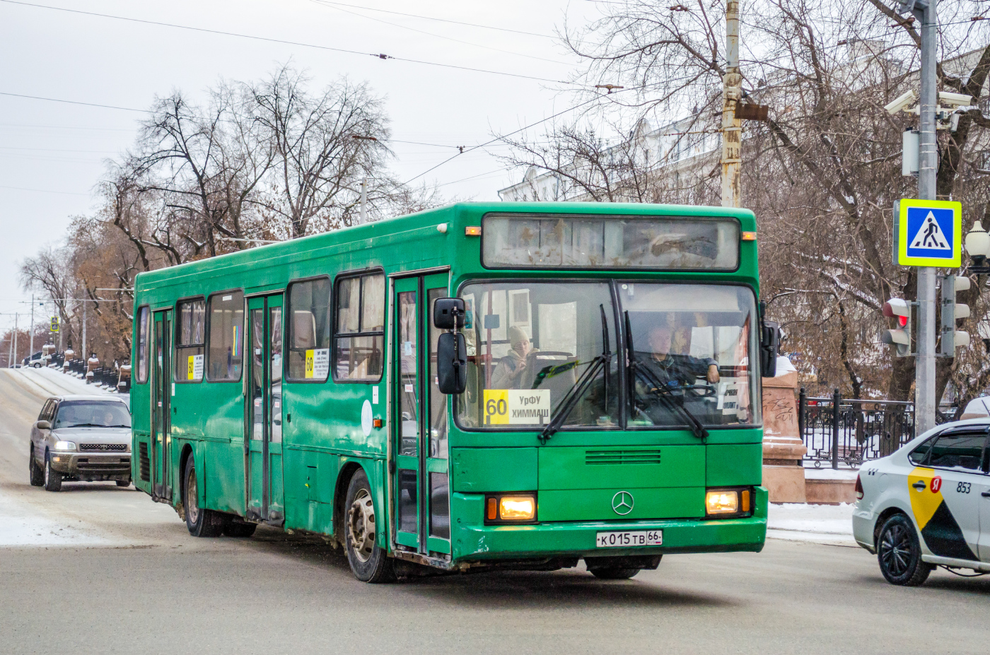 ГолАЗ-АКА-5225 № К 015 ТВ 66