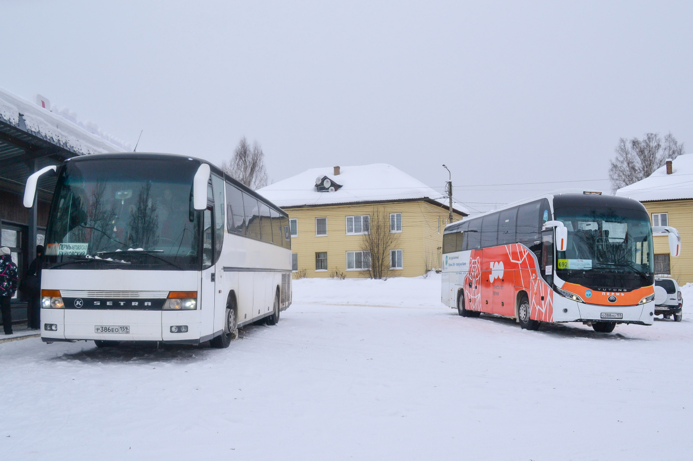 Setra 315HD № Р 386 ЕО 159; Yutong C12PRO № О 388 НО 159