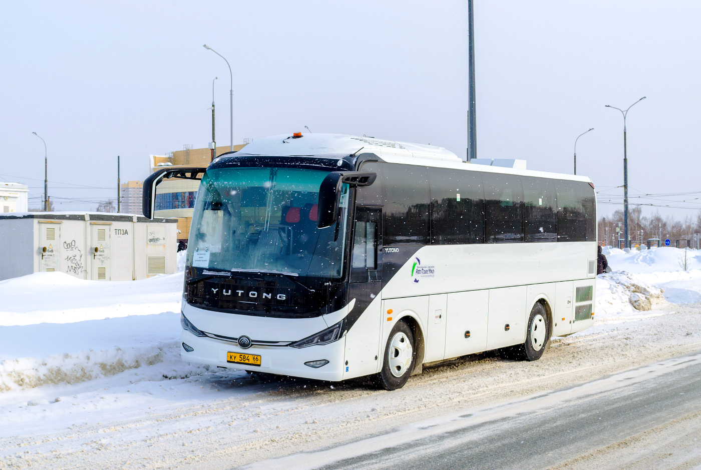 Yutong C9 (ZK6947H) № КУ 584 66