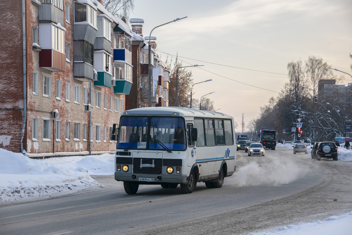 ПАЗ-32053  № К 069 УС 18