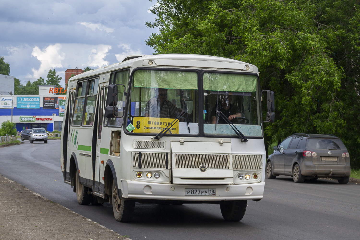 ПАЗ-32054 № Р 823 МУ 18