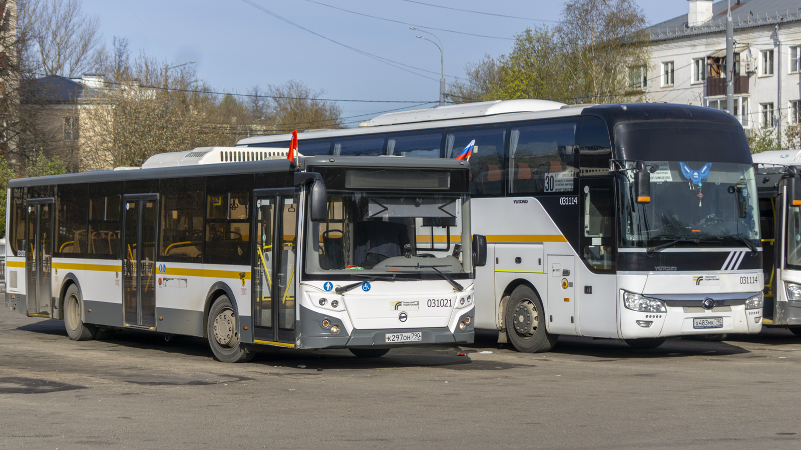 ЛиАЗ-5292.65 № 031021; Yutong ZK6122H9 № 031114