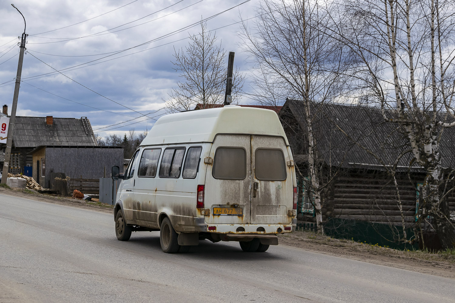 Луидор-225000 (ГАЗ-3221) № АН 677 72