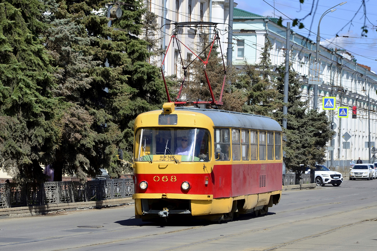 Tatra T3SU №068