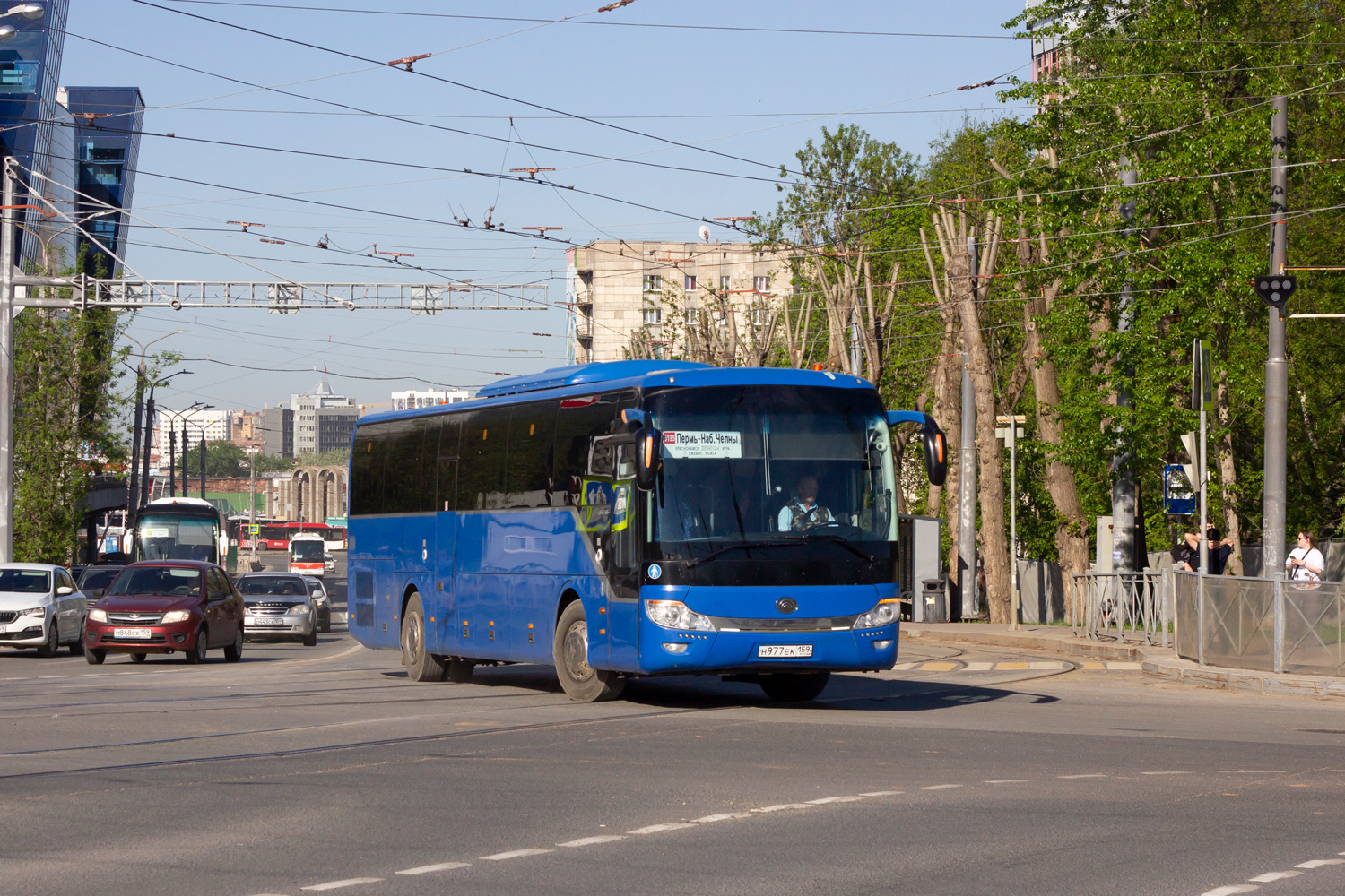 Yutong ZK6121HQ № Н 977 ЕК 159