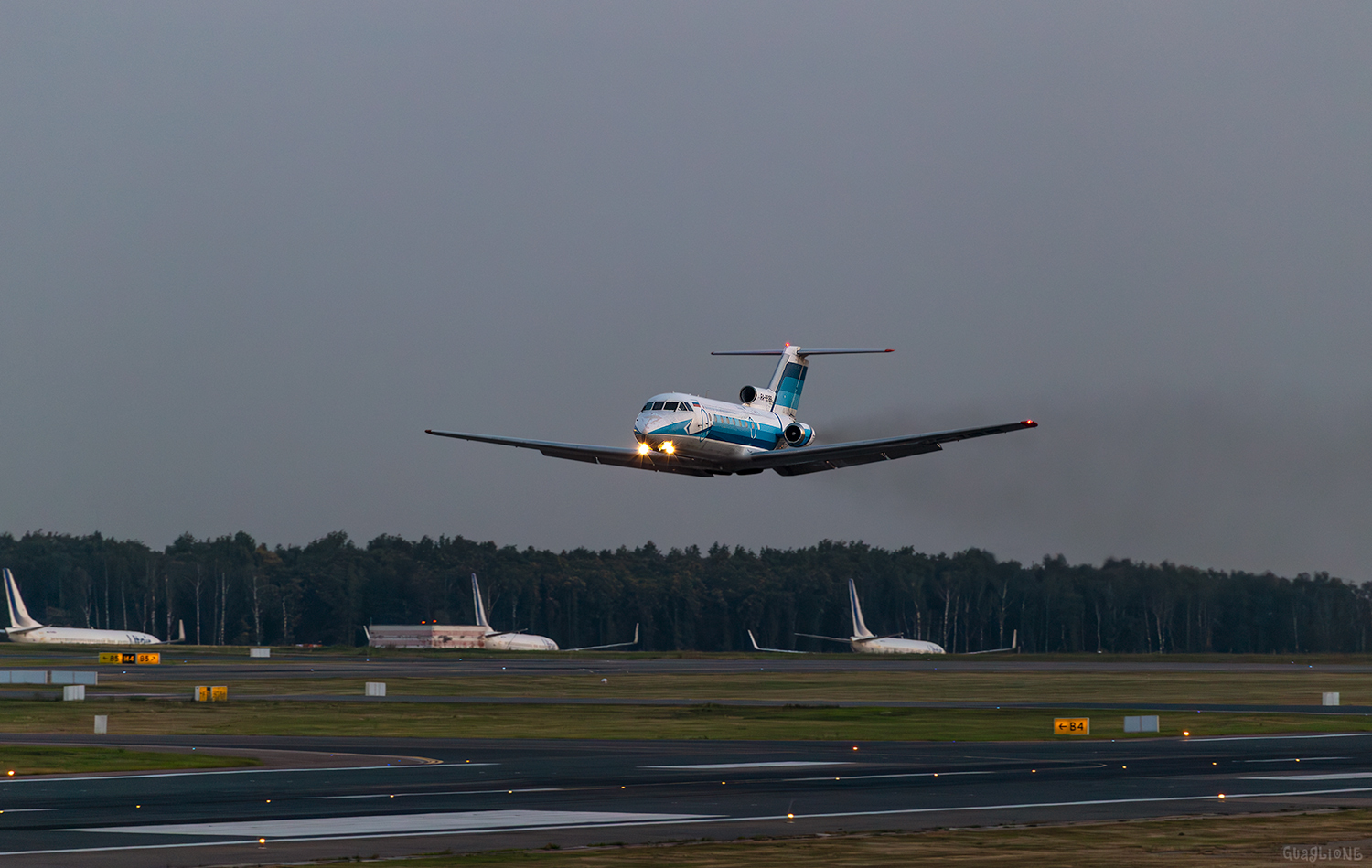 Як-40 RA-88188